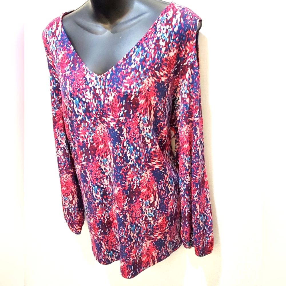 NWT Attention Open Shoulder Women  Top Plus 2X